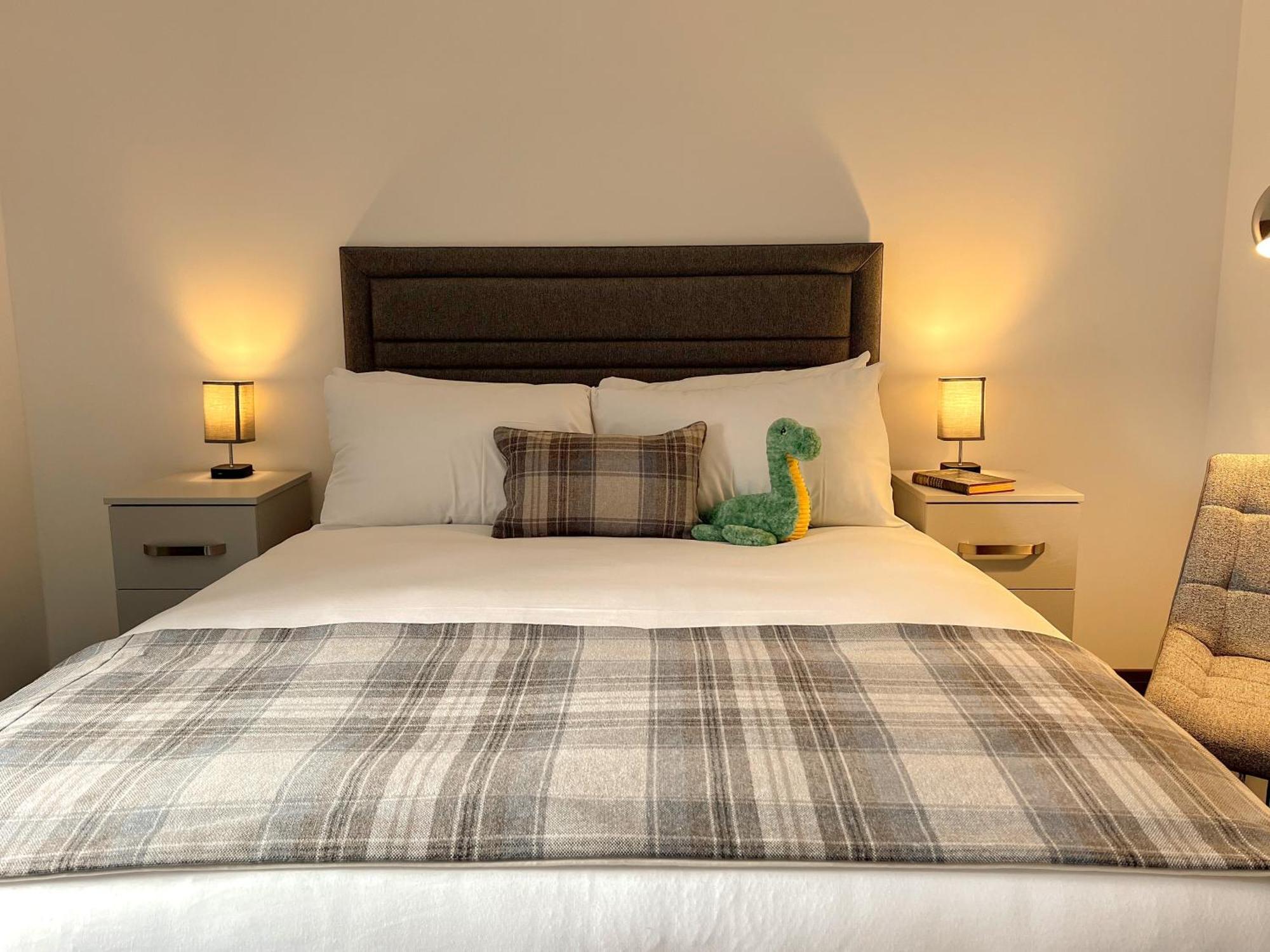 Loch Ness Gatehouse Apartments Fort Augustus Exterior photo